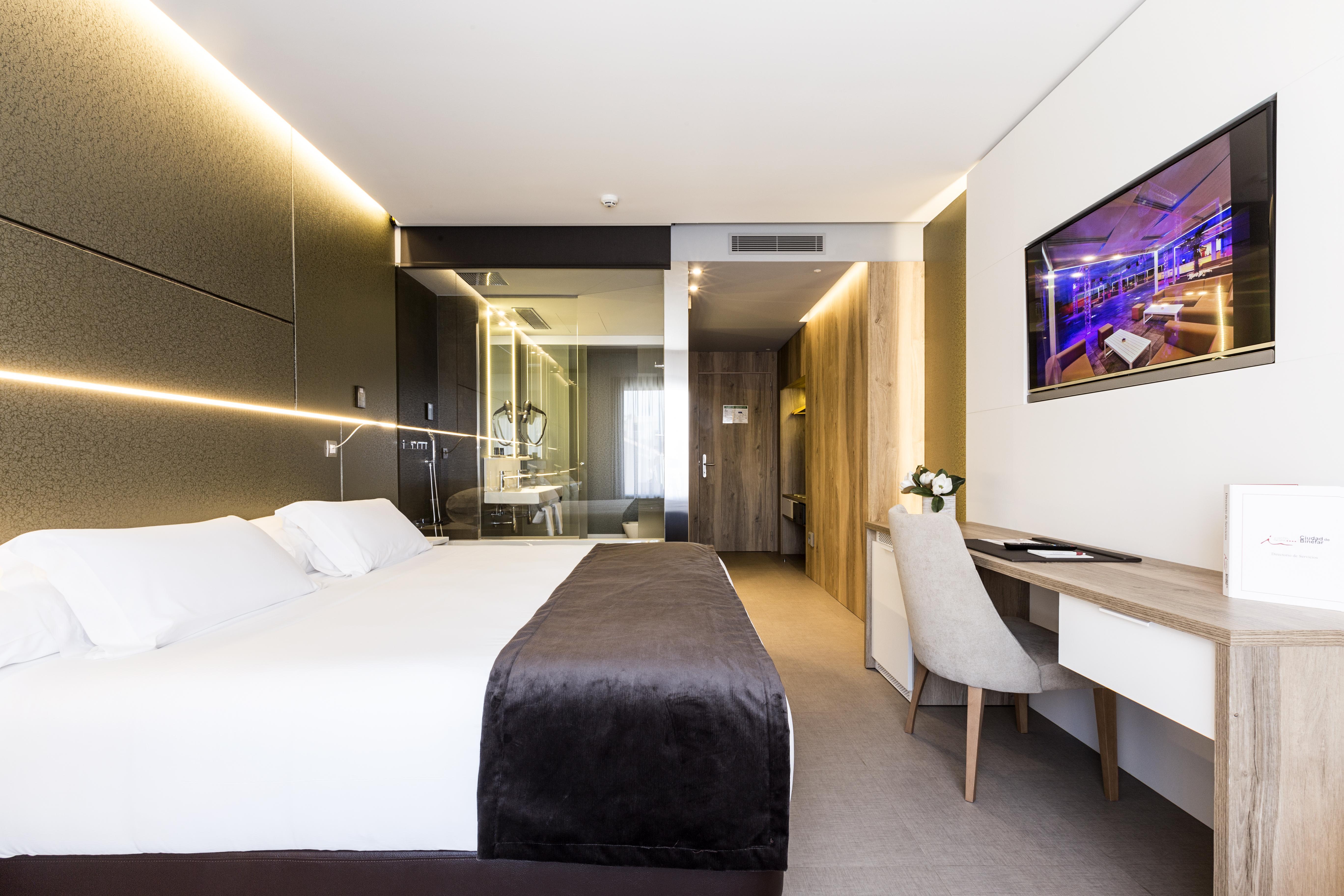 Hotel & Spa Ciudad De Бинефар Экстерьер фото
