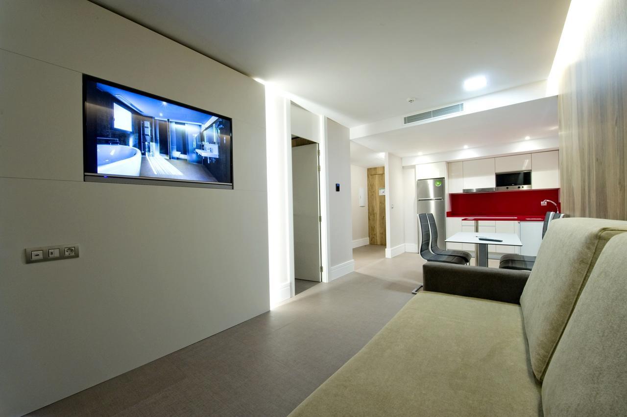 Hotel & Spa Ciudad De Бинефар Экстерьер фото