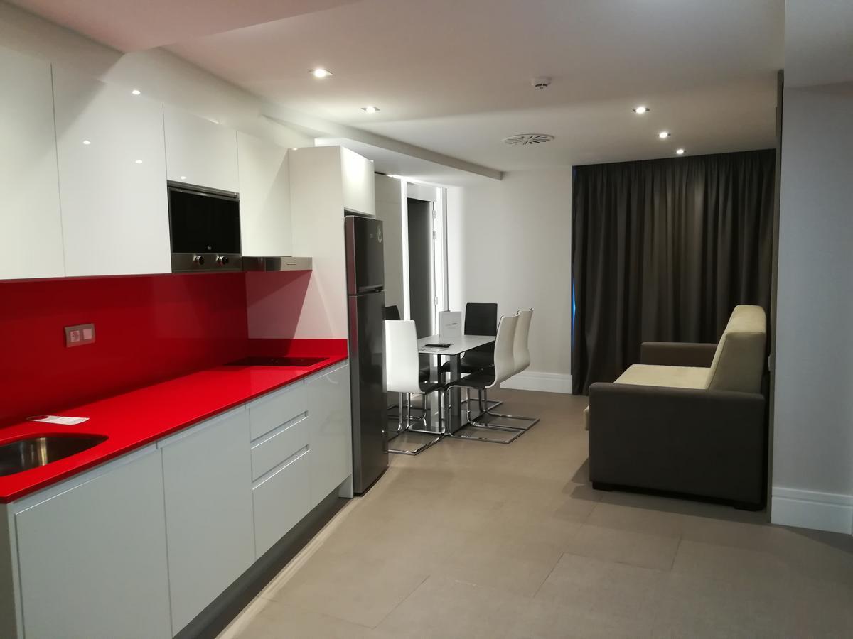 Hotel & Spa Ciudad De Бинефар Экстерьер фото
