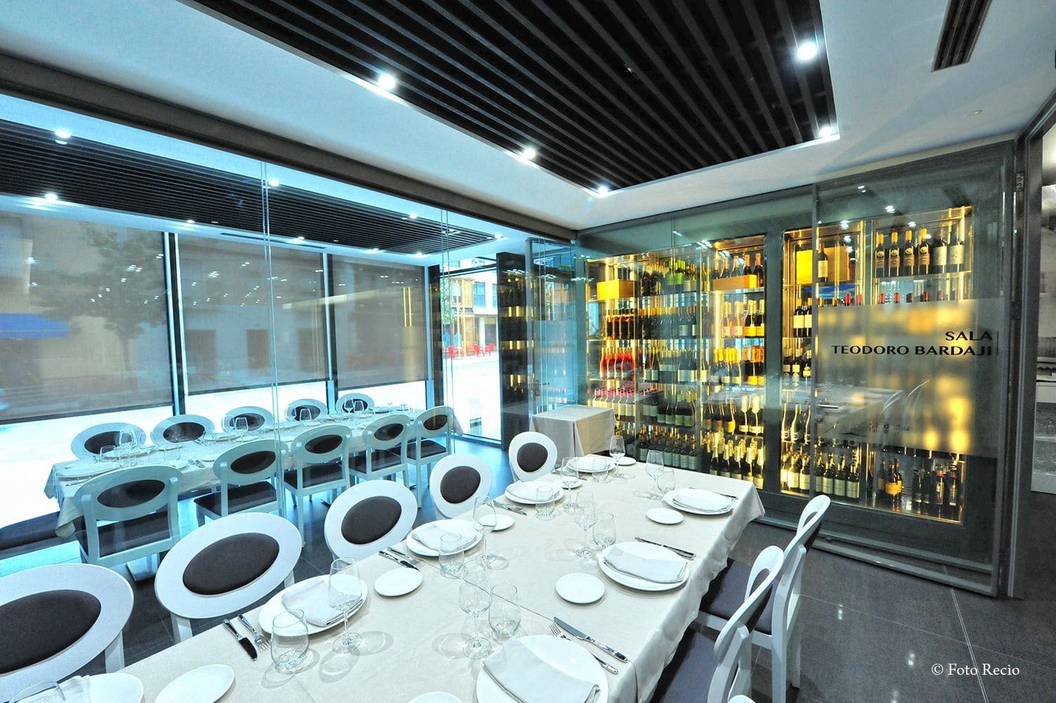 Hotel & Spa Ciudad De Бинефар Экстерьер фото